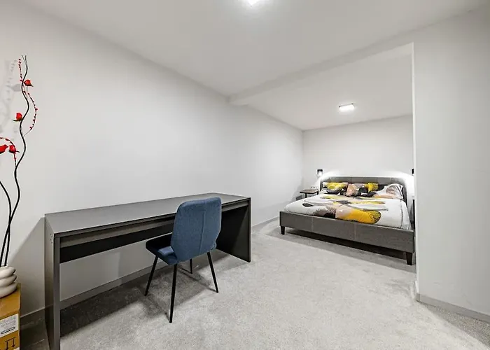 Apartament Chic Loft Bp: Industrial Gem *