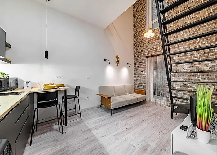 Chic Loft Bp: Industrial Gem Budapest