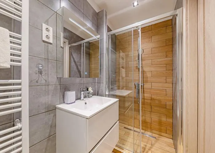 דירה Chic Loft Bp: Industrial Gem בודפשט
